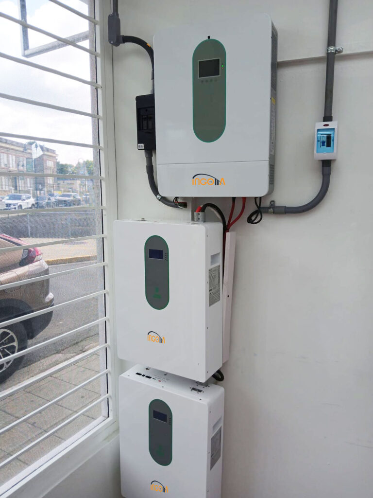off-grid hybrid inverter